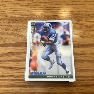 Lot 25 nfl Lions football cards
